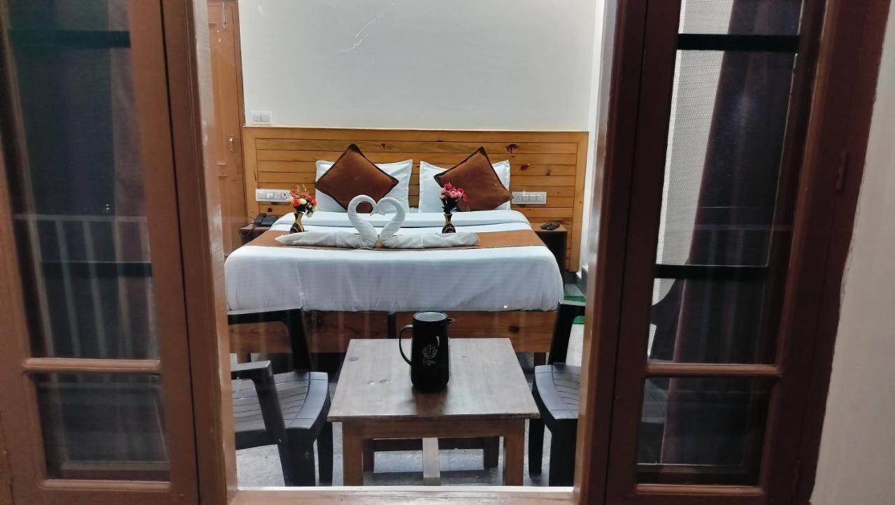 White Mountain By Hill Hikers Apartment McLeod Ganj Exterior photo
